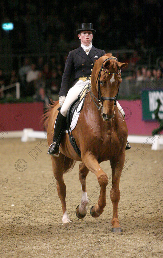 IMG 2358 
 Isobel Werth GER riding Warum Nicht 
 Keywords: InternationalDressage, Dressage, horses, competition, equine, sport,