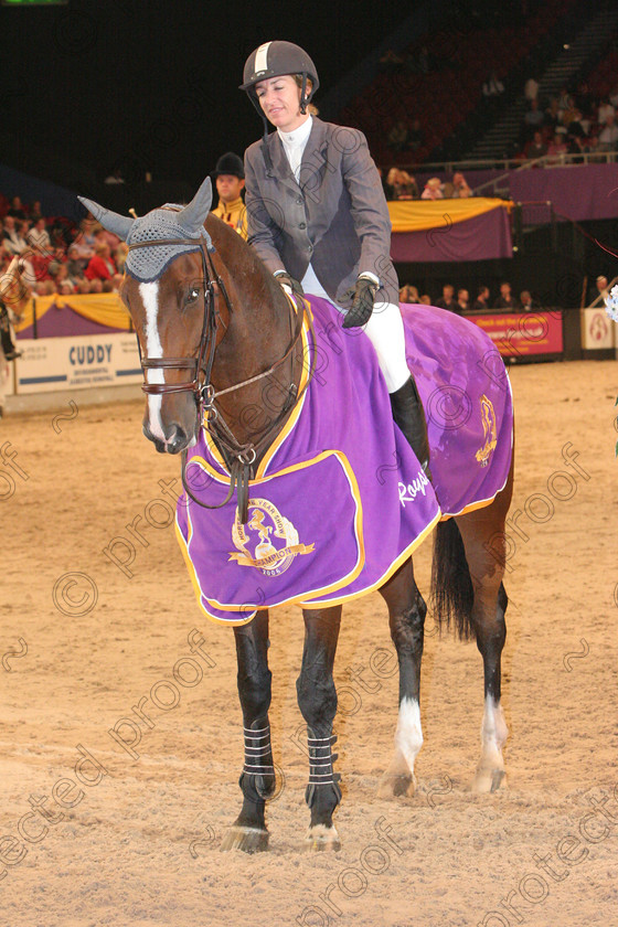 HOYS Press 2006 058 
 Laura Kraut USA riding Anthem 
 Keywords: International Showjumping, horses, sport, horse competition, equine, show jumping