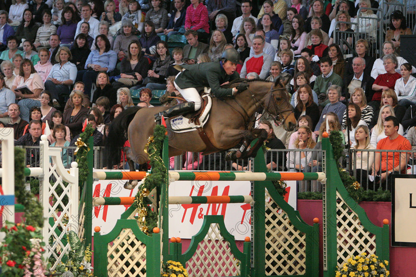 IMG 2647 
 Marcus Beerbaum GER riding Leena 
 Keywords: International Showjumping, horses, sport, horse competition, equine, show jumping