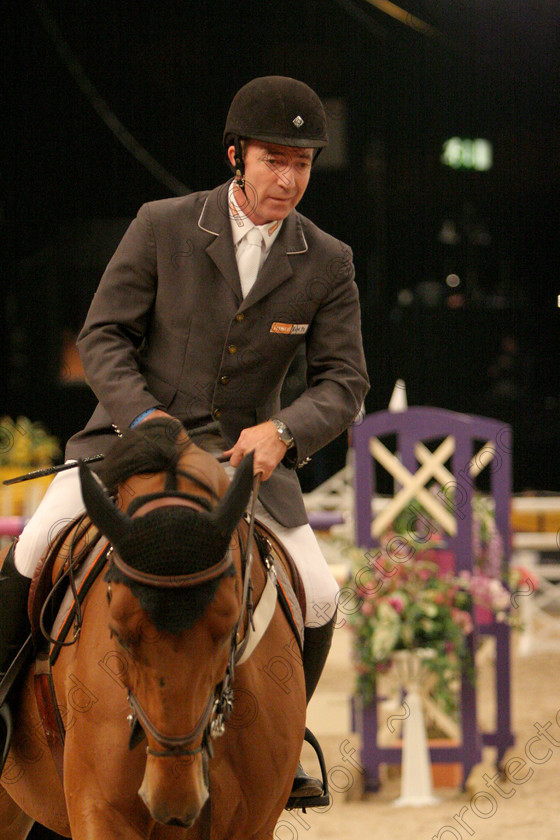 HOYS Press 2006 046 
 Michael Whitaker riding Portofino 63 
 Keywords: International Showjumping, horses, sport, horse competition, equine, show jumping