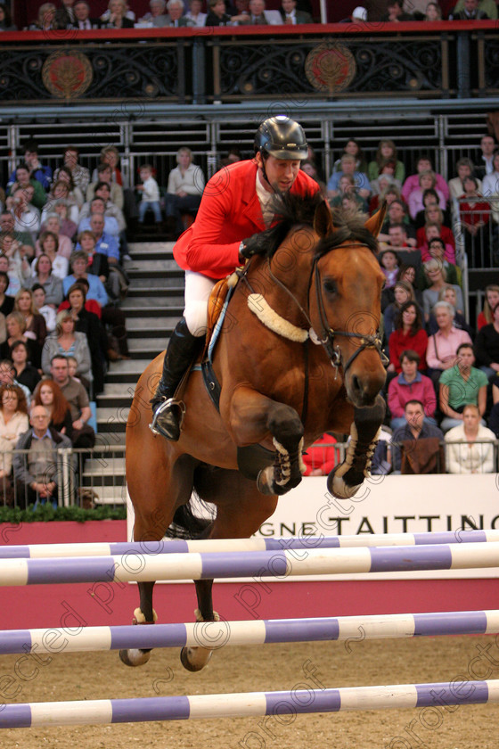 IMG 2452 
 Frankie Sloothaak GER riding Legurio 
 Keywords: International Showjumping, horses, sport, horse competition, equine, show jumping