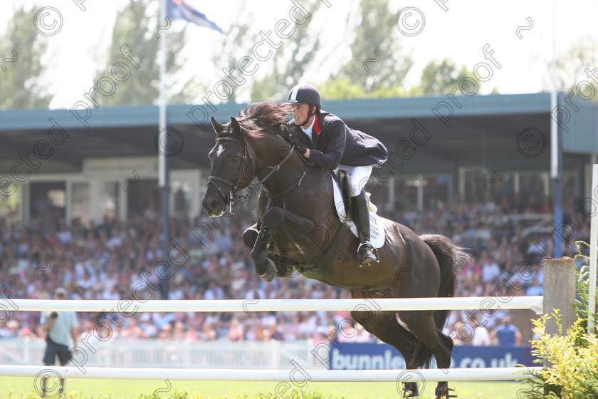 456 5691 
 Ben Maher riding Give Me Remus 
 Keywords: International Show Jumping, horses, equine, Hickstead, showjumping, sport, horse competition